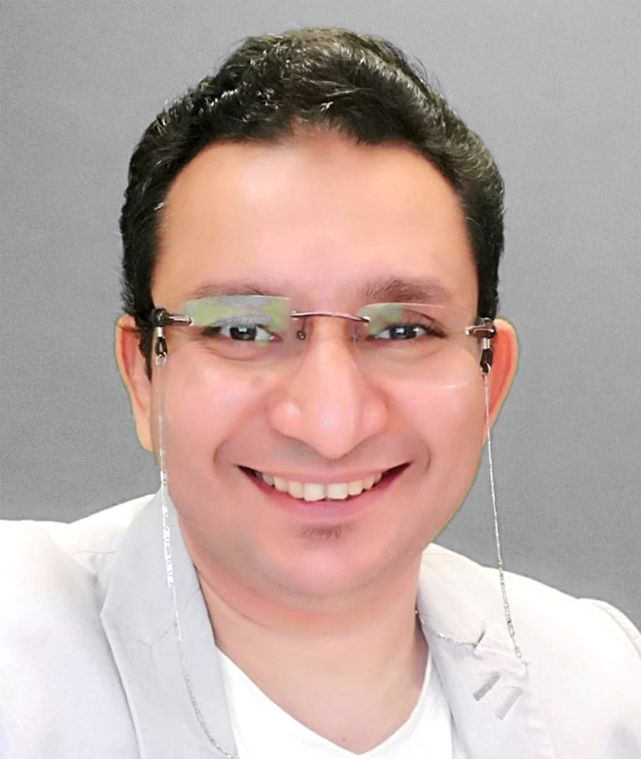 الدكتور . وائل عثمان
